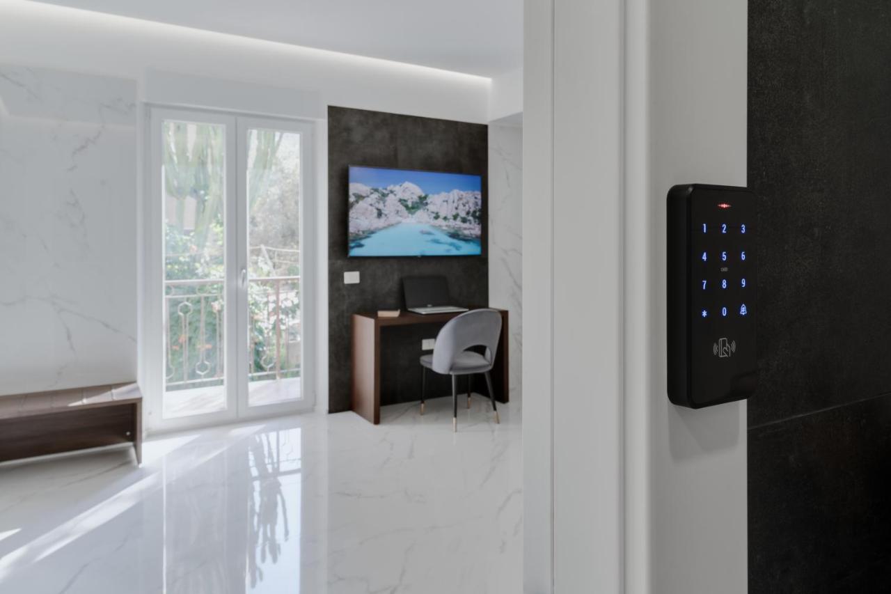 Caralis Suites Rooms Cagliari Exterior foto